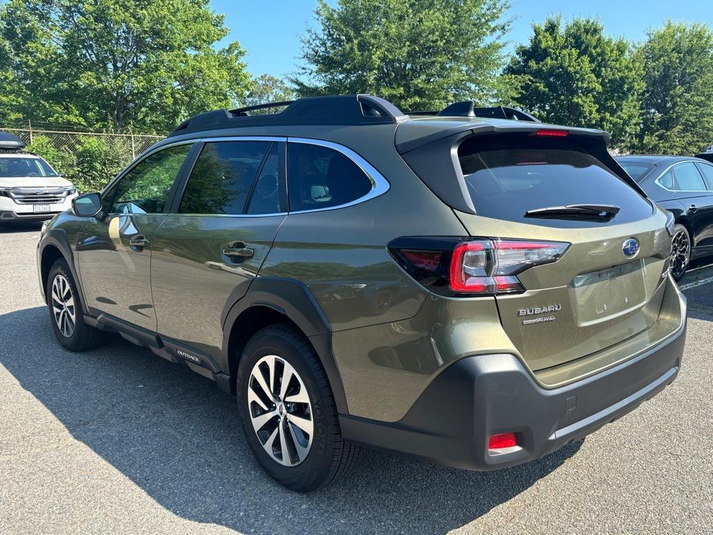 used 2025 Subaru Outback car, priced at $32,000
