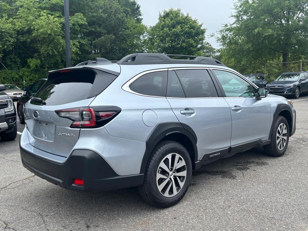 used 2025 Subaru Outback car, priced at $32,000