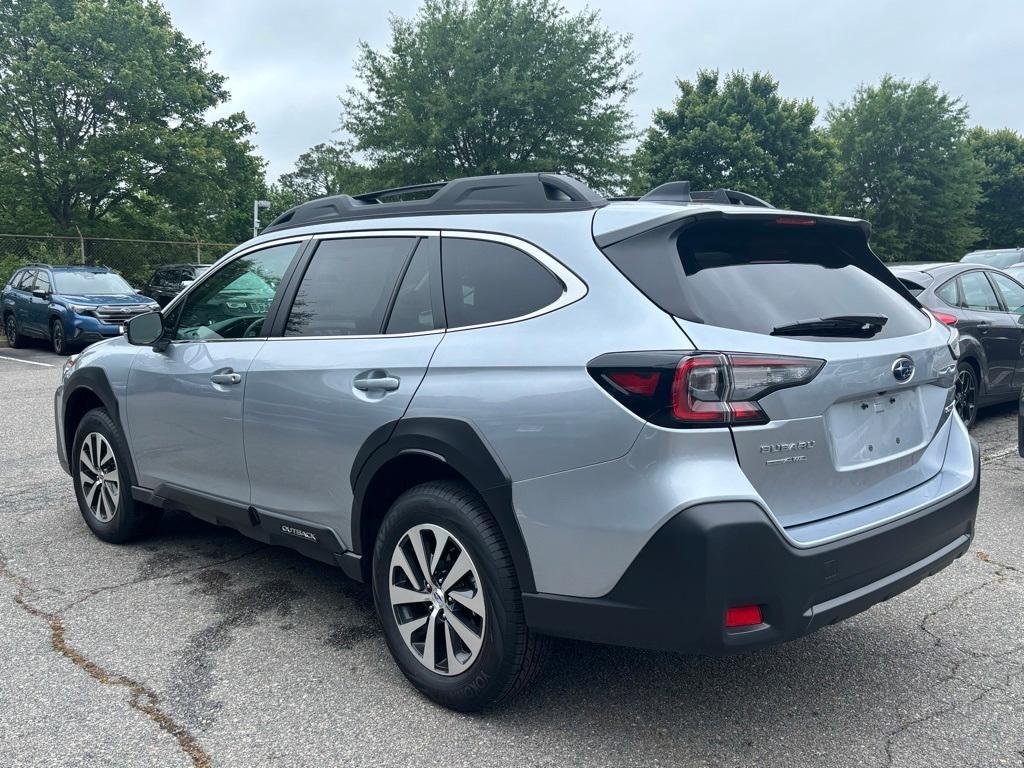 used 2025 Subaru Outback car, priced at $32,000