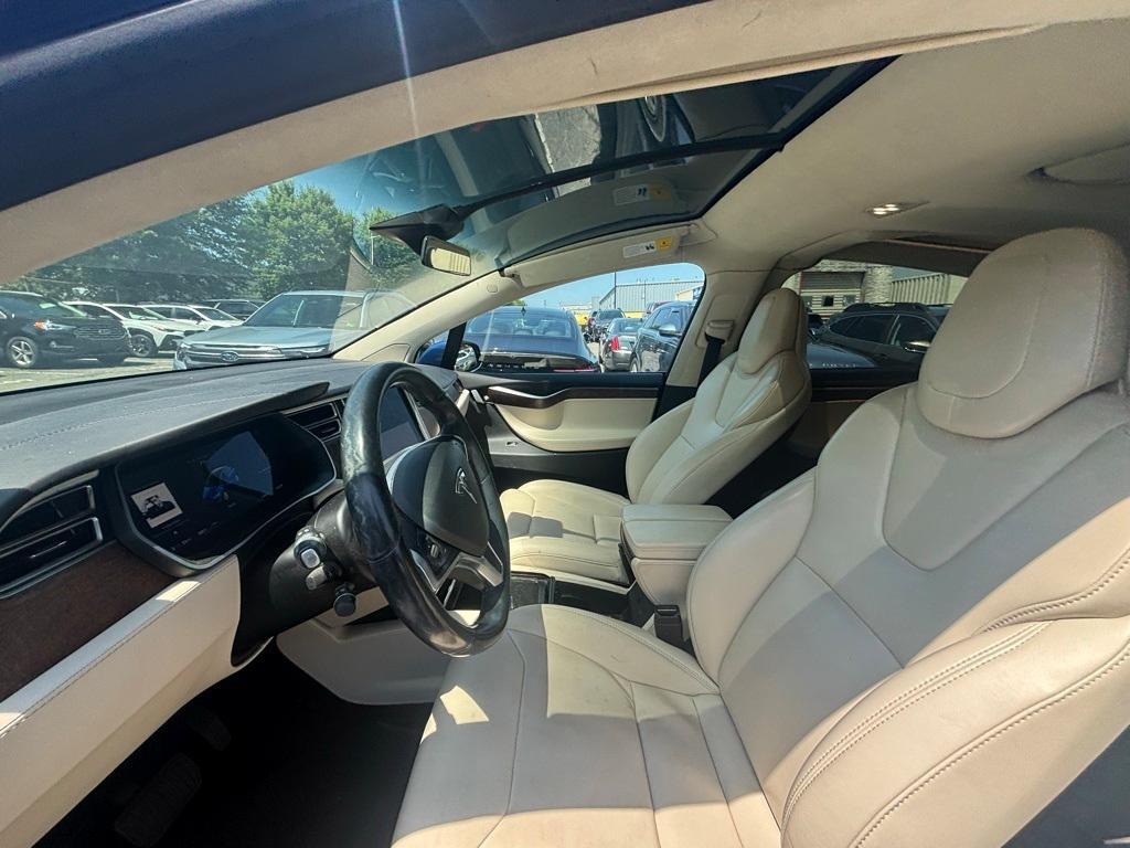 used 2018 Tesla Model X car, priced at $25,000