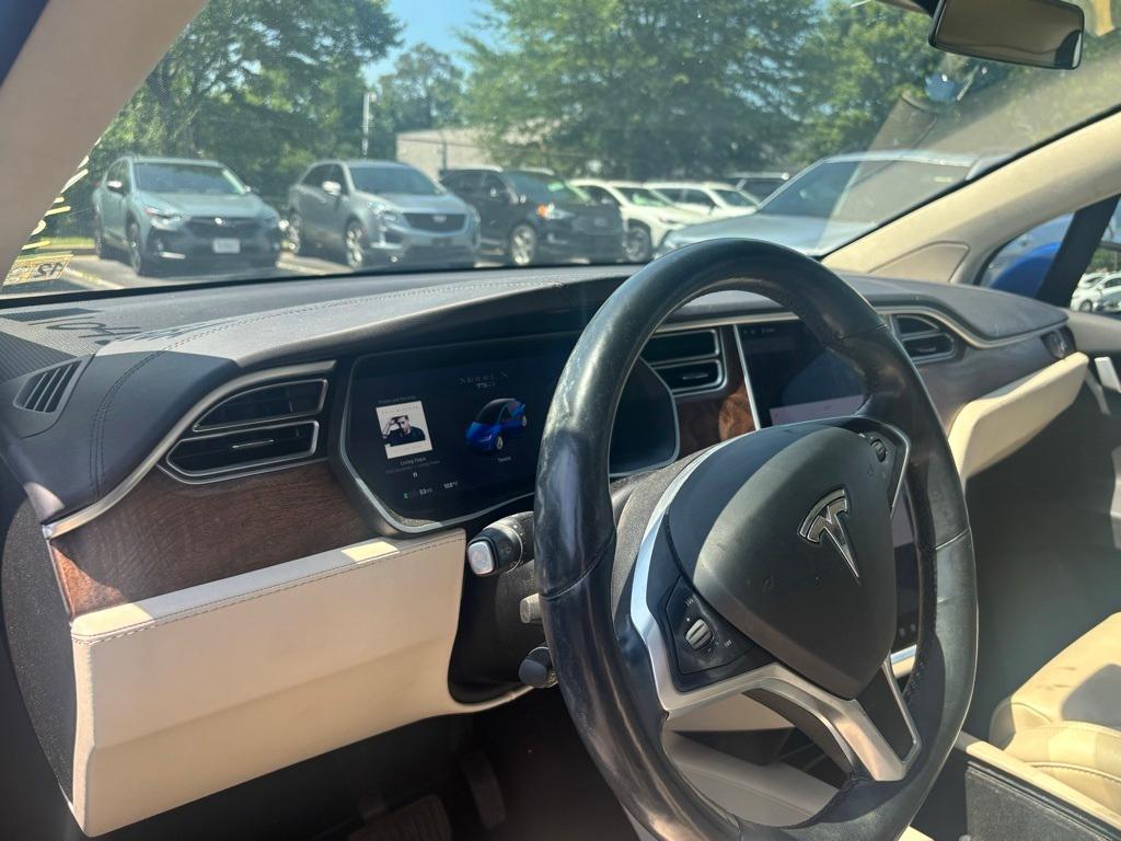 used 2018 Tesla Model X car, priced at $25,000