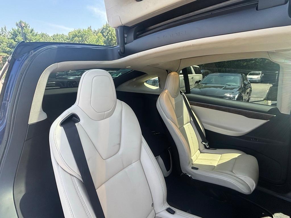 used 2018 Tesla Model X car, priced at $25,000