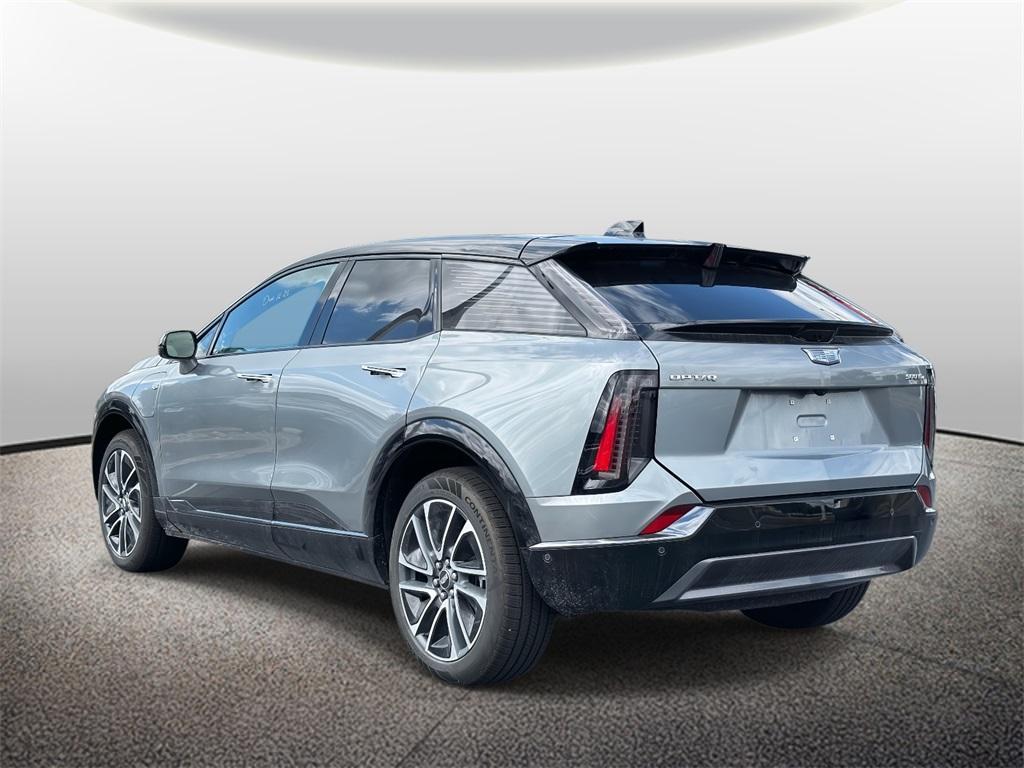 new 2025 Cadillac OPTIQ car, priced at $56,215