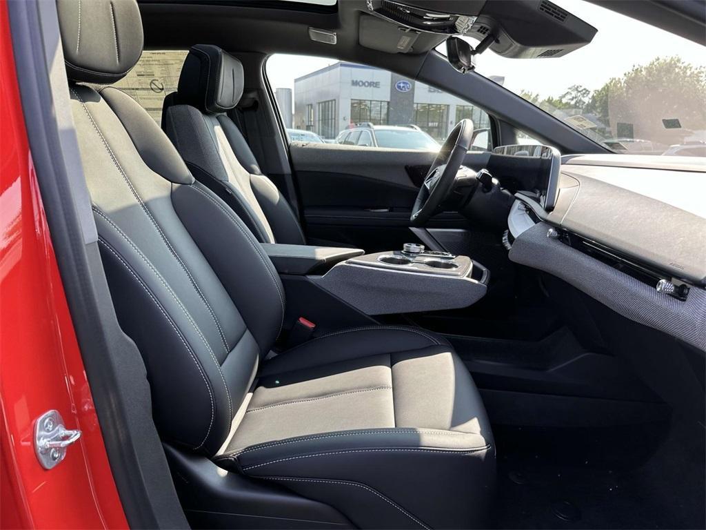 new 2025 Cadillac OPTIQ car, priced at $56,215