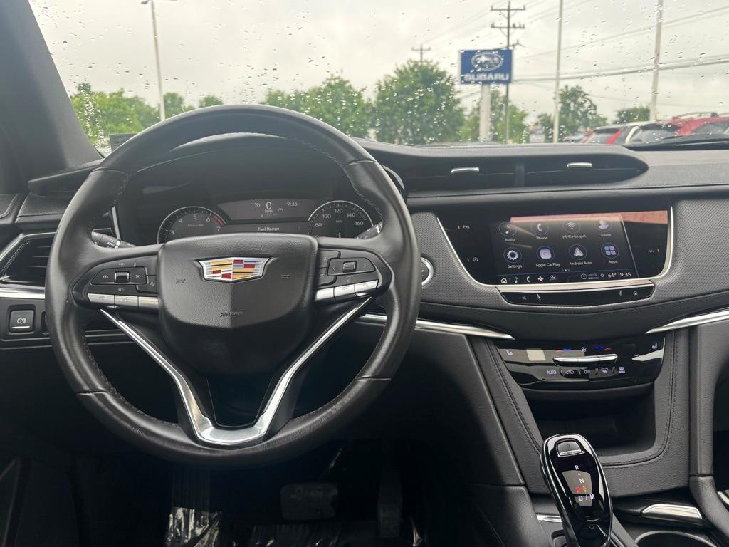 used 2024 Cadillac XT6 car, priced at $42,000