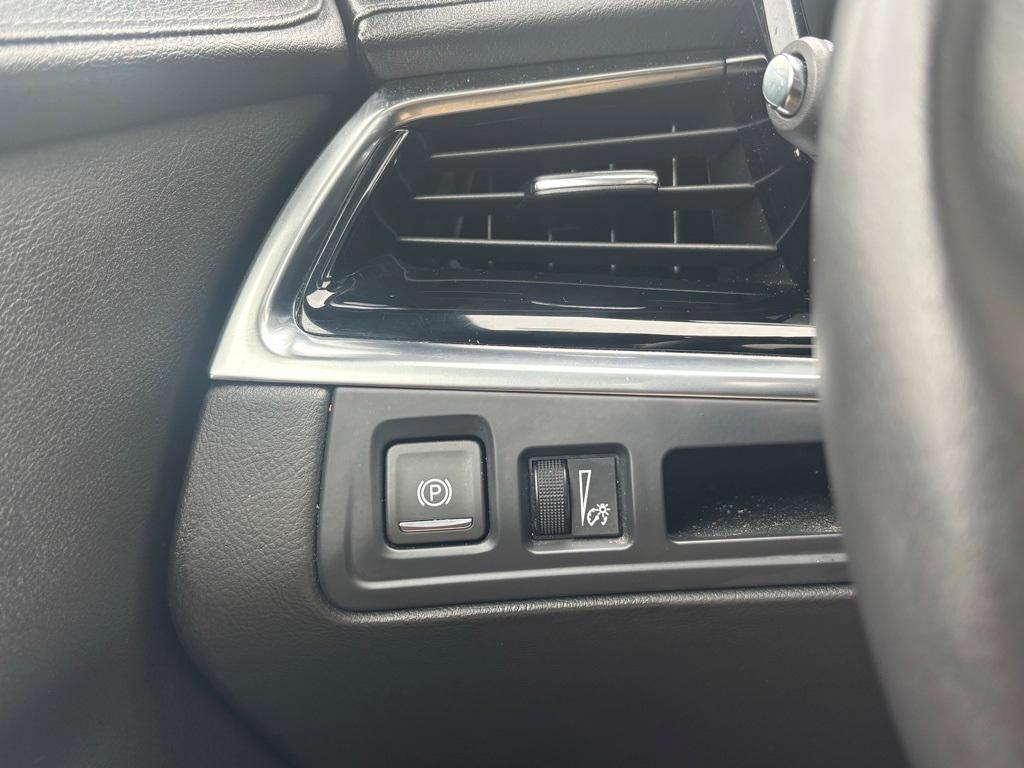 used 2024 Cadillac XT6 car, priced at $42,000