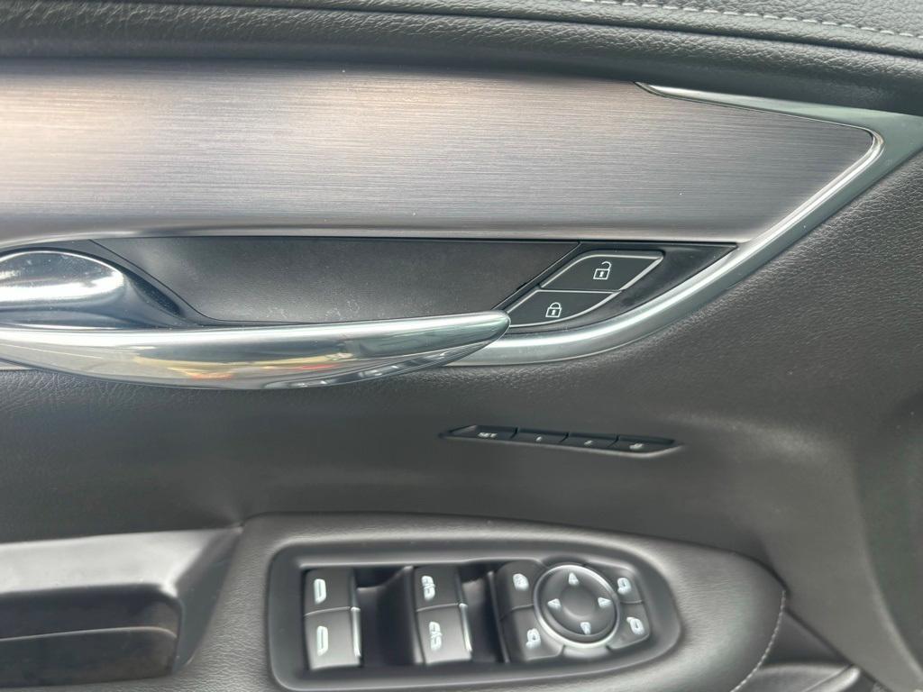 used 2024 Cadillac XT6 car, priced at $42,000