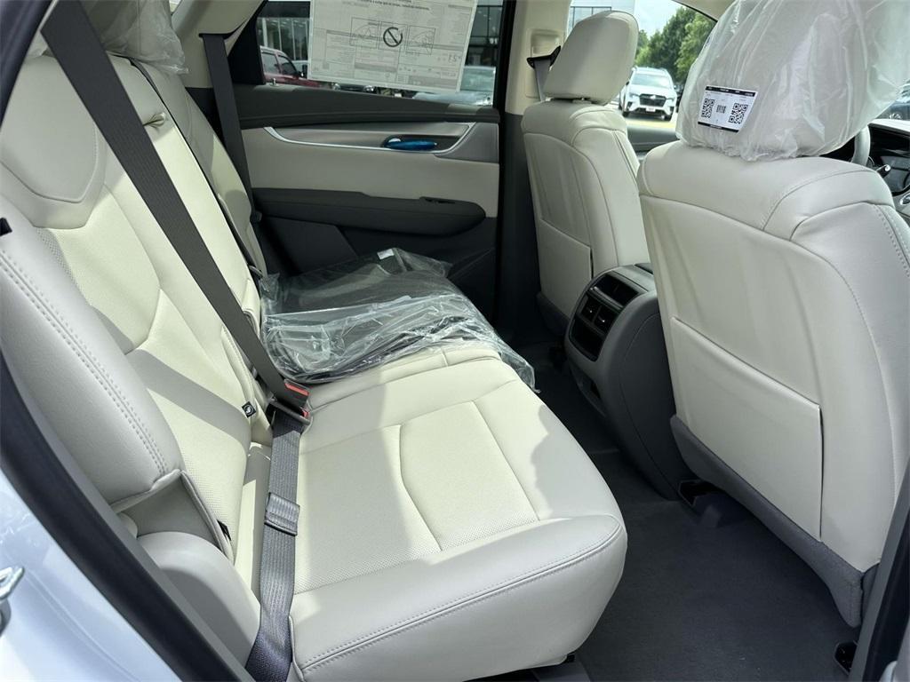 new 2025 Cadillac XT5 car, priced at $56,315