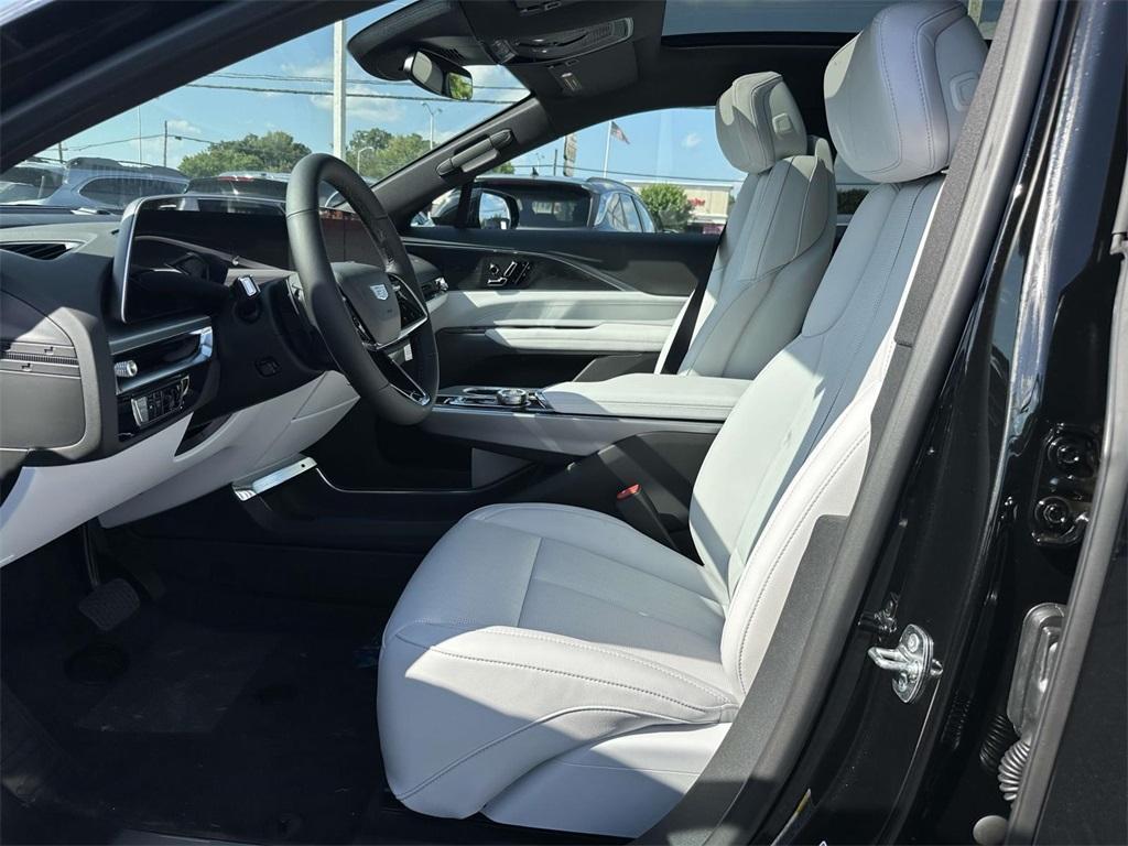 new 2025 Cadillac LYRIQ car, priced at $60,715