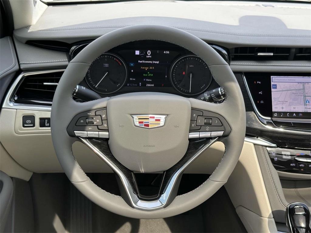 new 2025 Cadillac XT6 car, priced at $62,465