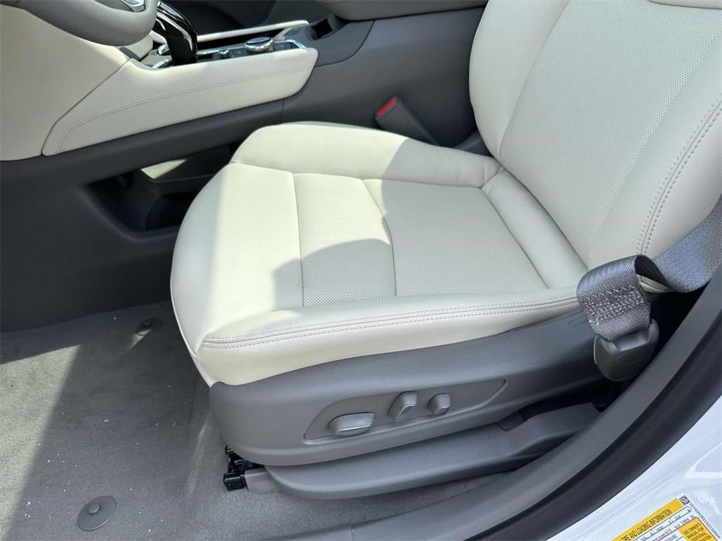 new 2025 Cadillac XT6 car, priced at $62,465