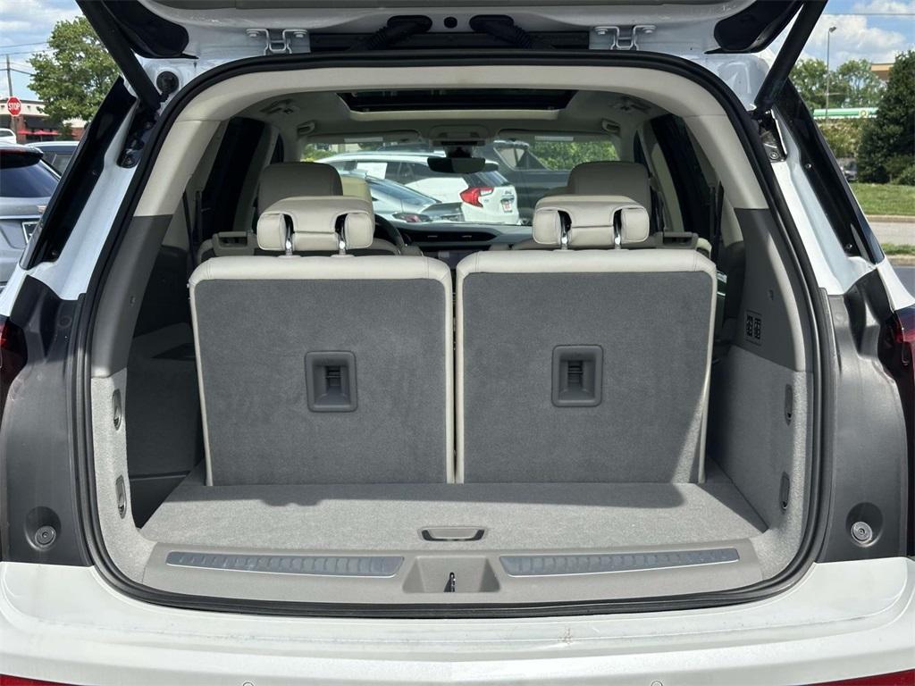 new 2025 Cadillac XT6 car, priced at $62,465