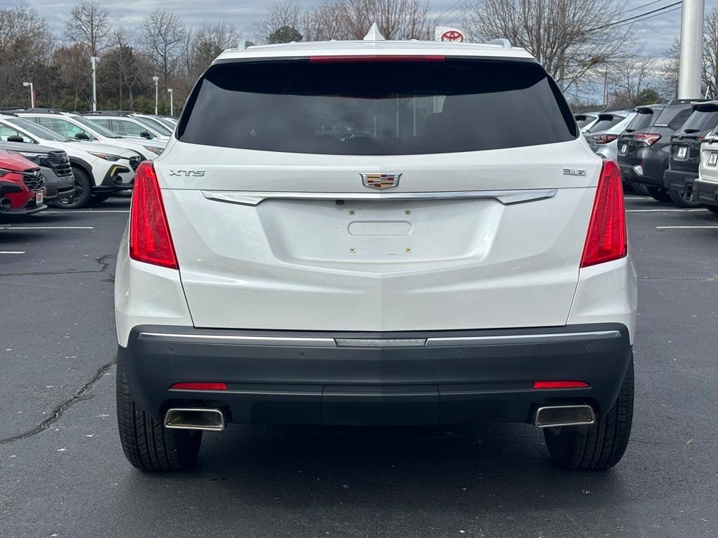 used 2018 Cadillac XT5 car, priced at $16,500