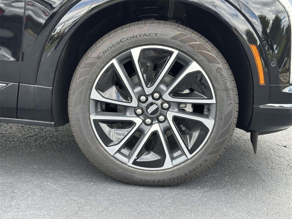 new 2025 Cadillac OPTIQ car, priced at $54,990