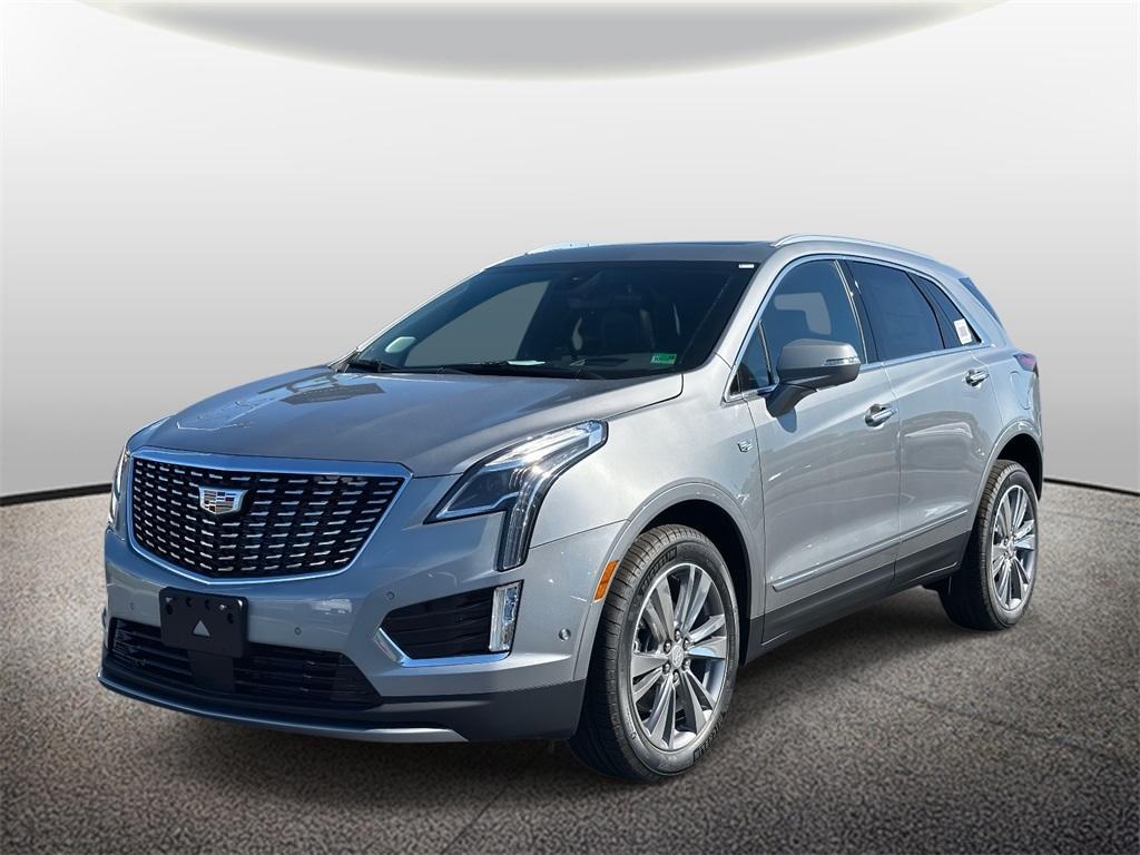 new 2025 Cadillac XT5 car, priced at $58,665