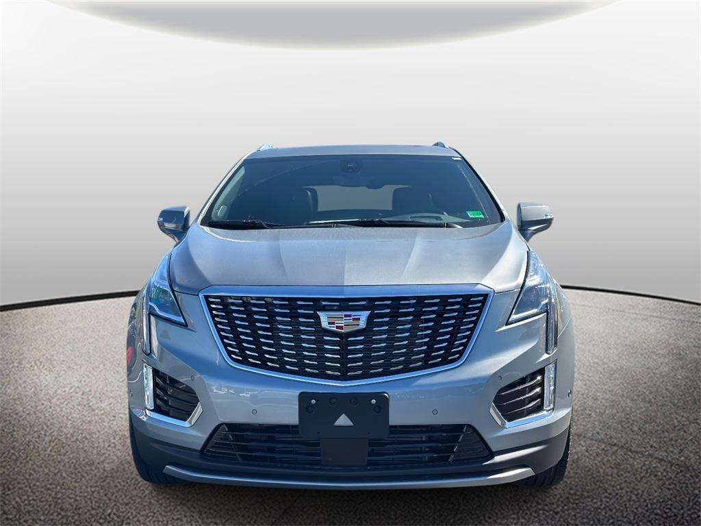 new 2025 Cadillac XT5 car, priced at $58,665