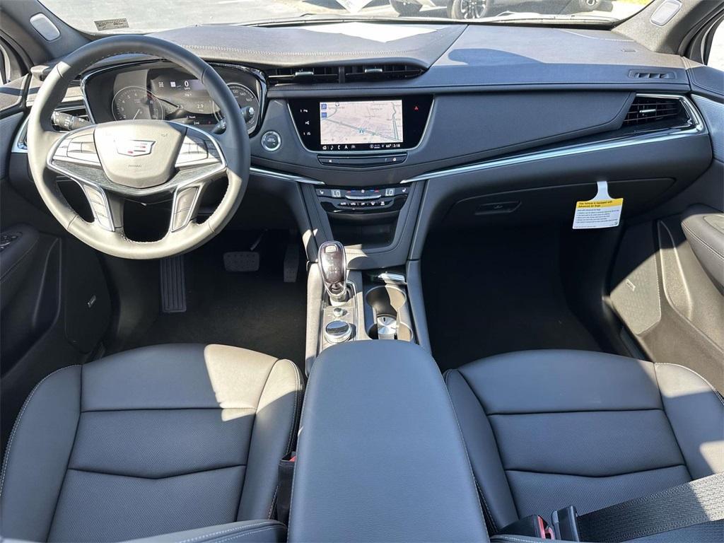new 2025 Cadillac XT5 car, priced at $58,665