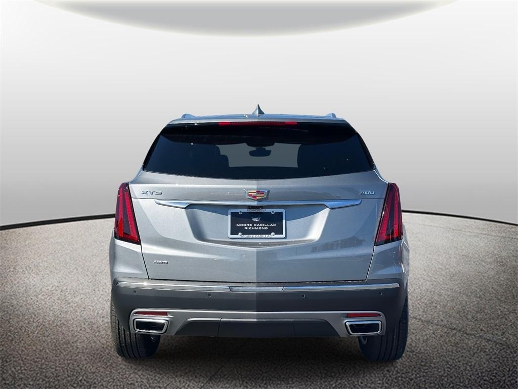 new 2025 Cadillac XT5 car, priced at $58,665