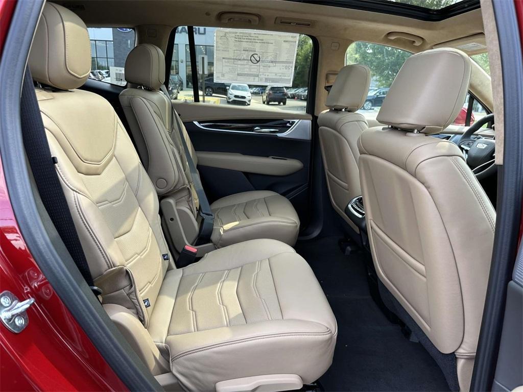 new 2025 Cadillac XT6 car, priced at $75,015