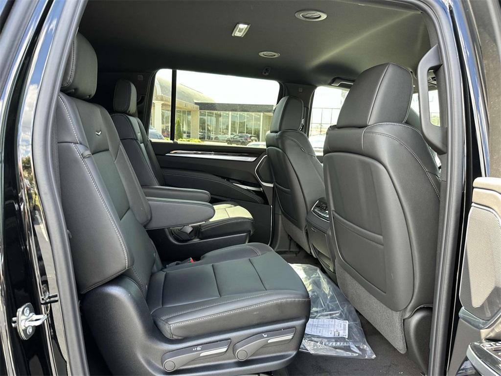 new 2025 Cadillac Escalade ESV car, priced at $99,295