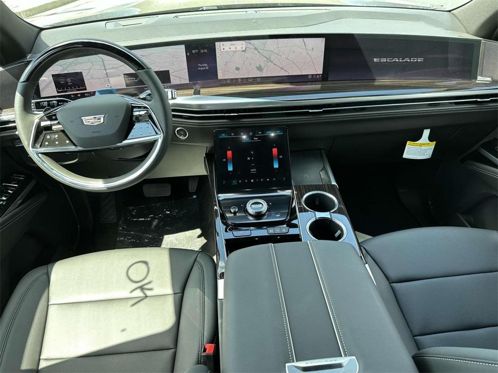 new 2025 Cadillac Escalade ESV car, priced at $99,295