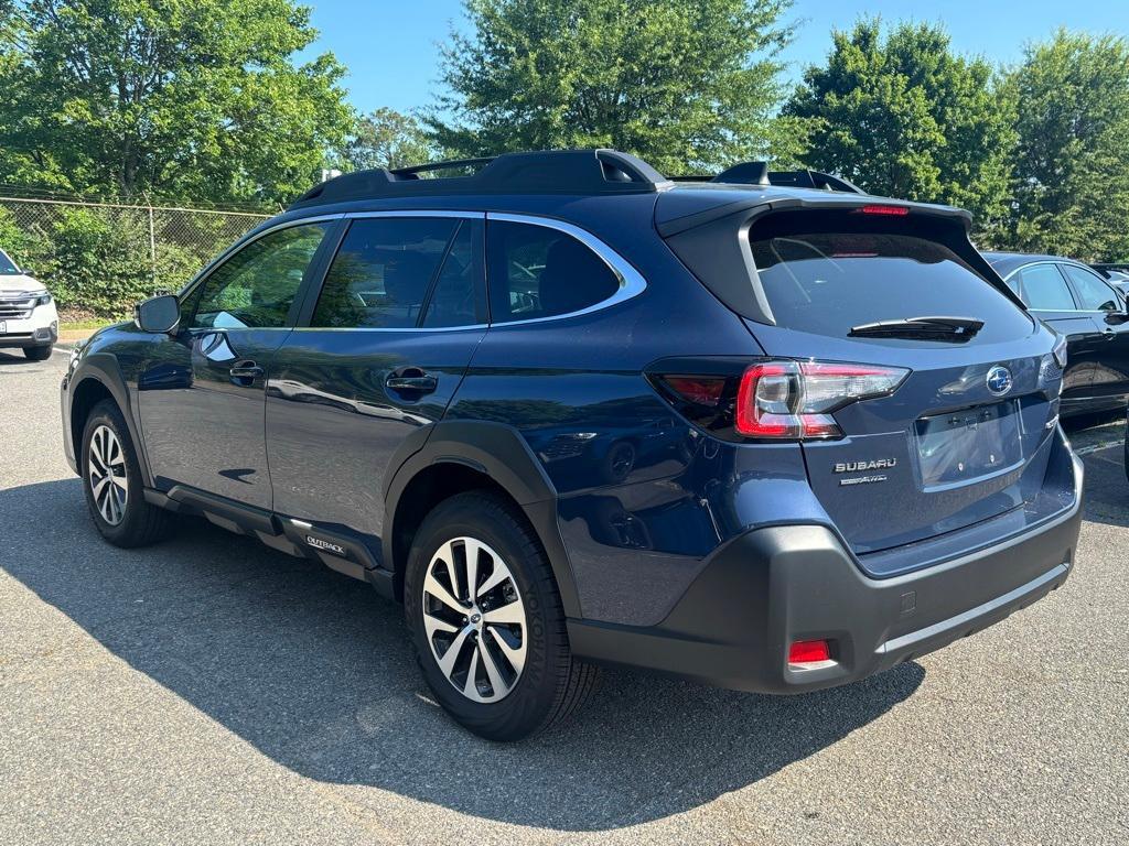 used 2025 Subaru Outback car, priced at $32,000