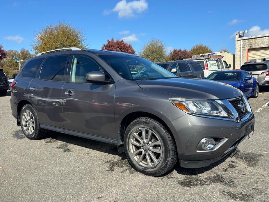 used 2016 Nissan Pathfinder car, priced at $14,000