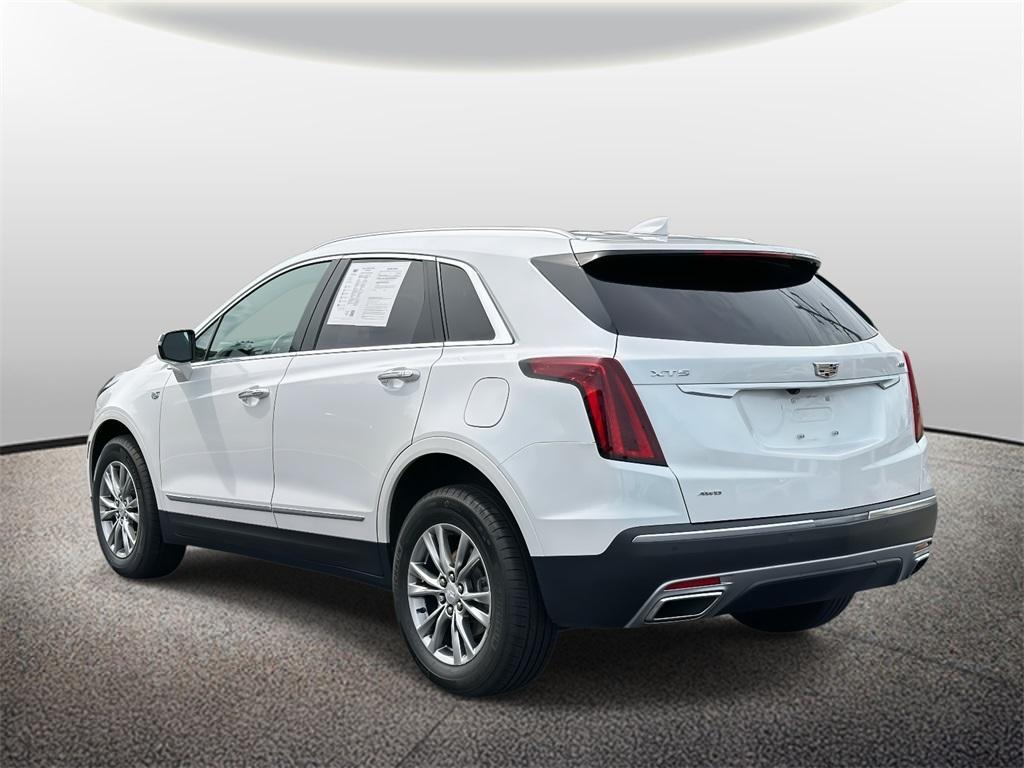 used 2022 Cadillac XT5 car, priced at $30,500