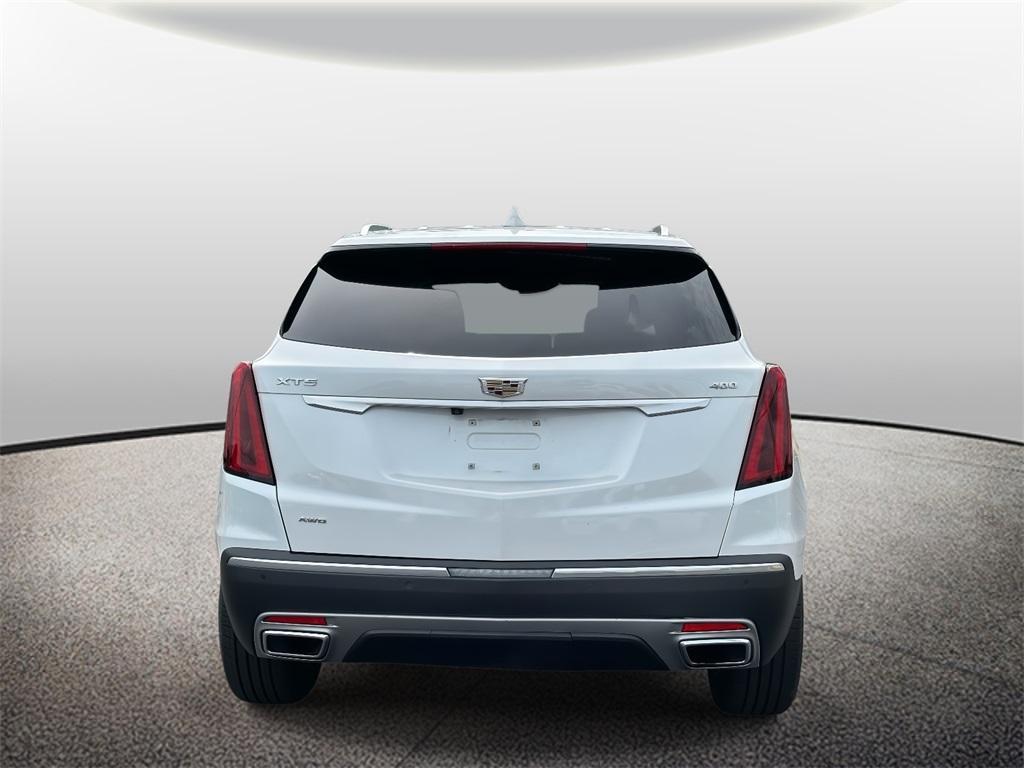 used 2022 Cadillac XT5 car, priced at $30,500