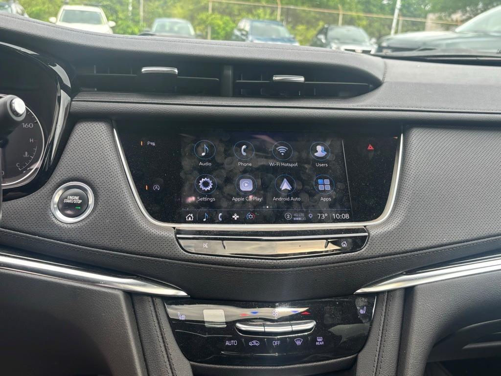 used 2022 Cadillac XT5 car, priced at $30,500