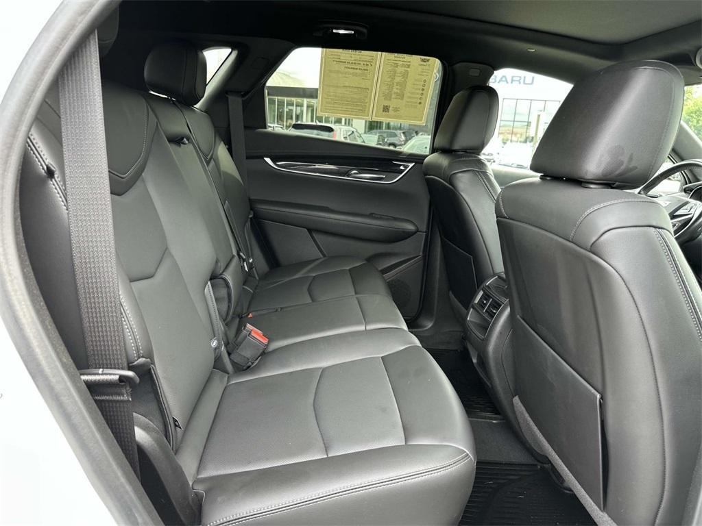 used 2022 Cadillac XT5 car, priced at $30,500