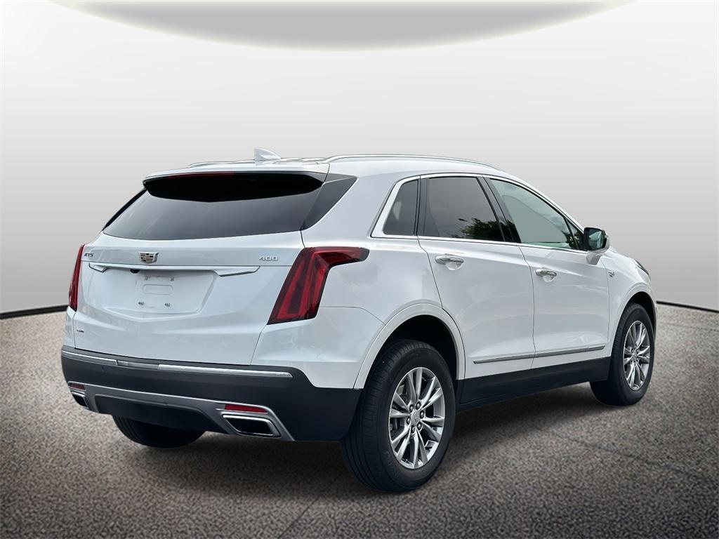 used 2022 Cadillac XT5 car, priced at $30,500