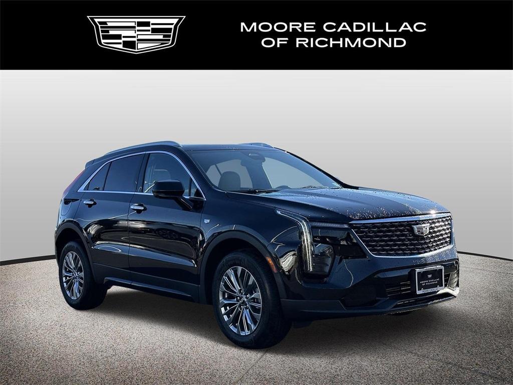 new 2025 Cadillac XT4 car, priced at $45,015