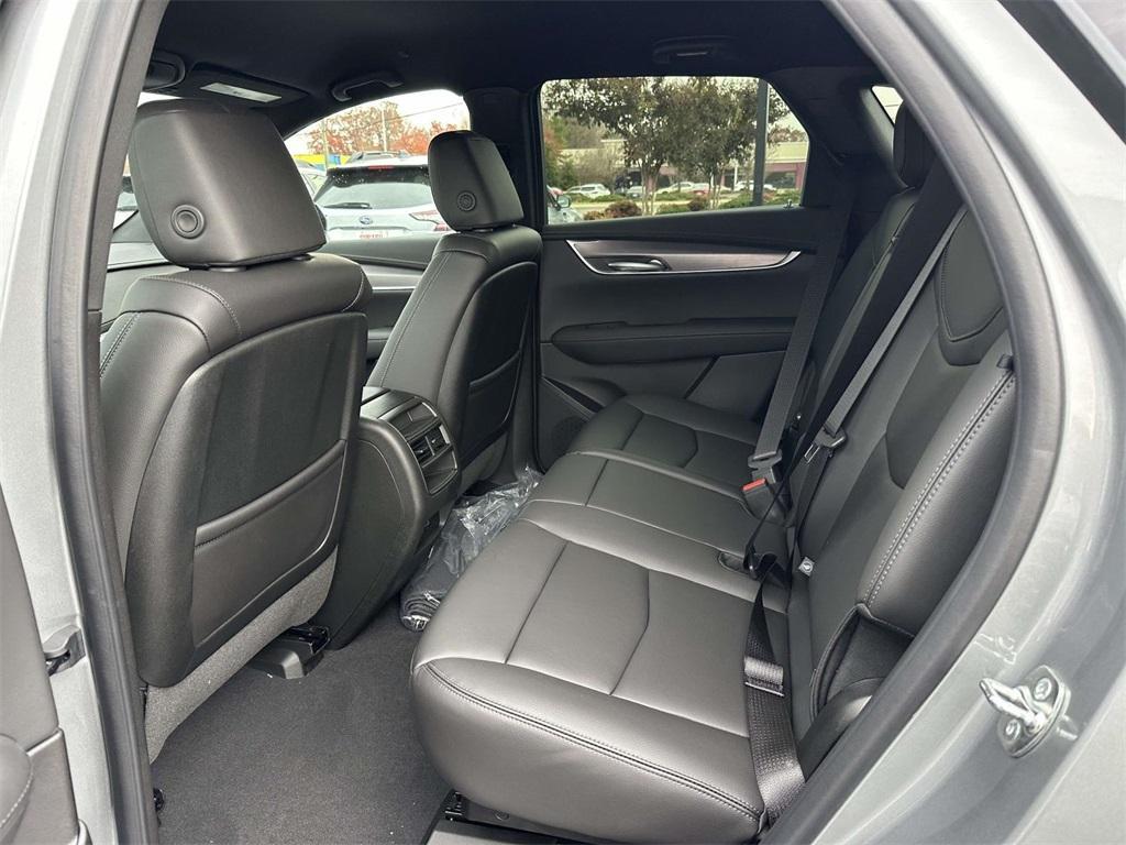 new 2026 Cadillac XT5 car, priced at $47,795