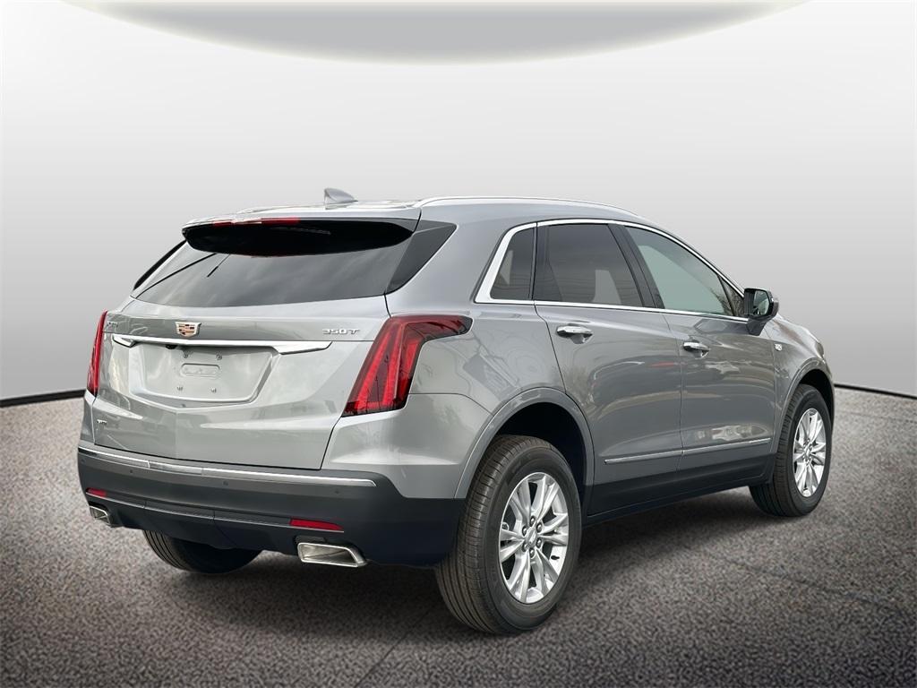 new 2026 Cadillac XT5 car, priced at $47,795