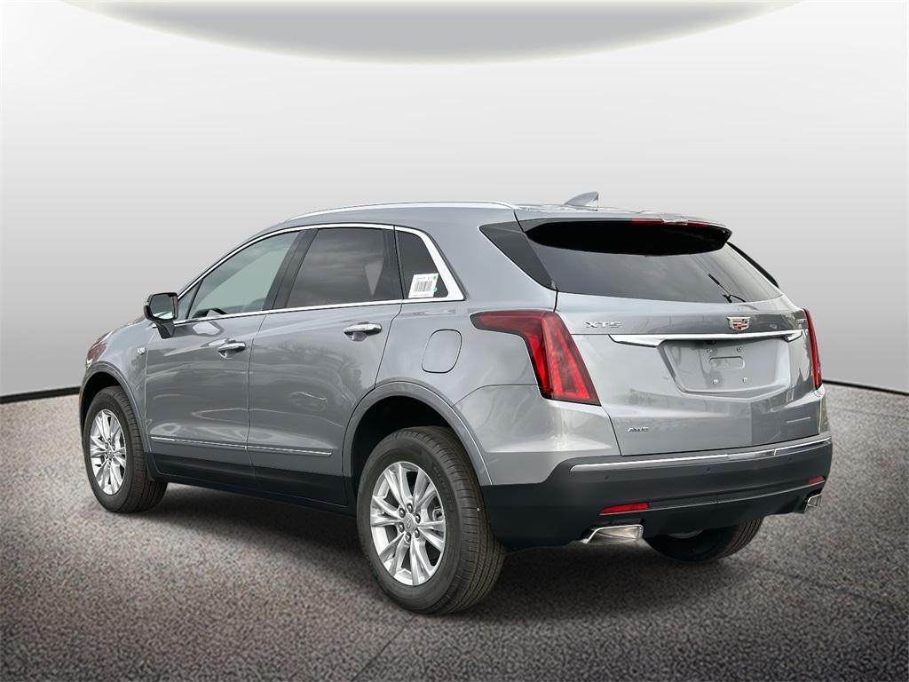 new 2026 Cadillac XT5 car, priced at $47,795