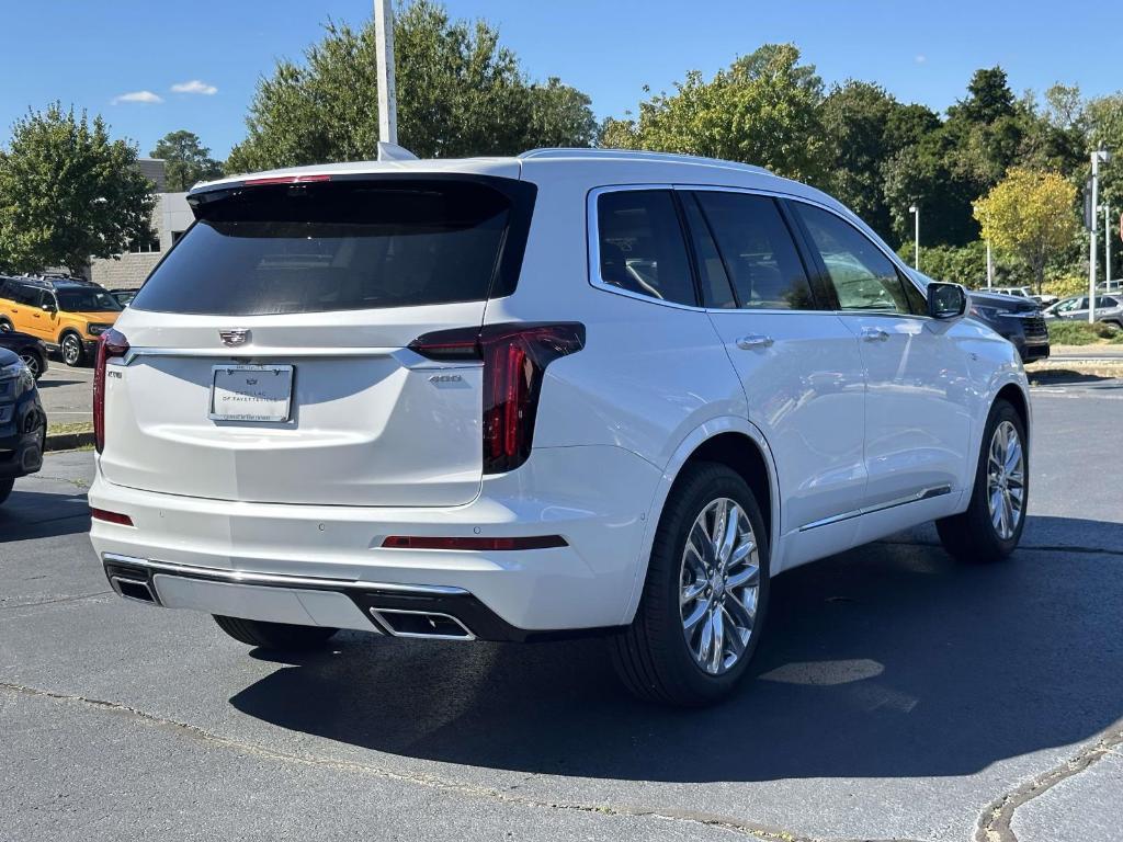new 2025 Cadillac XT6 car