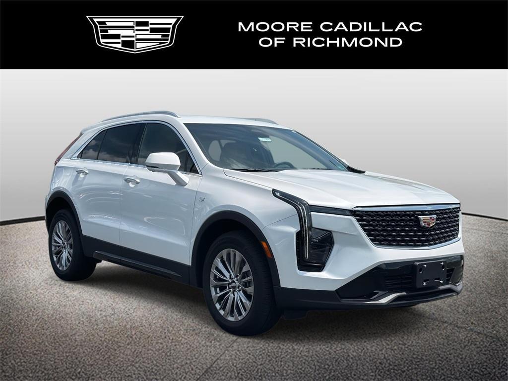 new 2025 Cadillac XT4 car, priced at $44,915