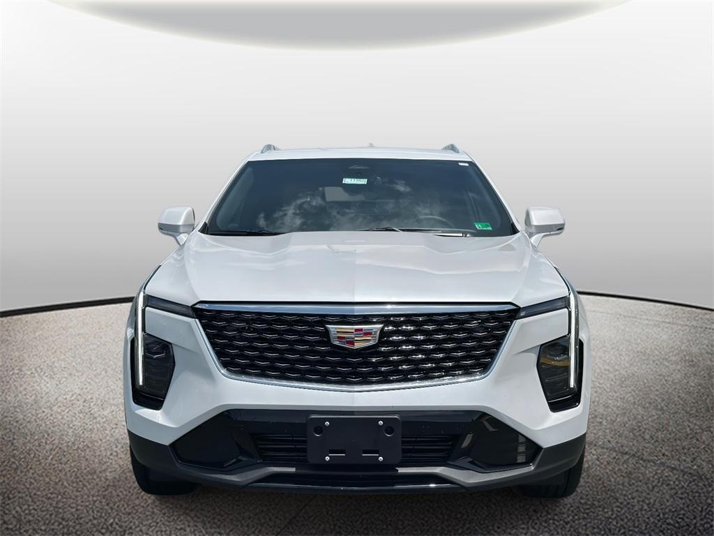 new 2025 Cadillac XT4 car, priced at $44,915