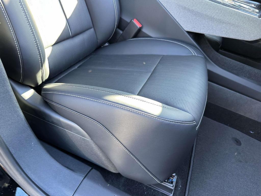 new 2025 Cadillac OPTIQ car, priced at $62,665