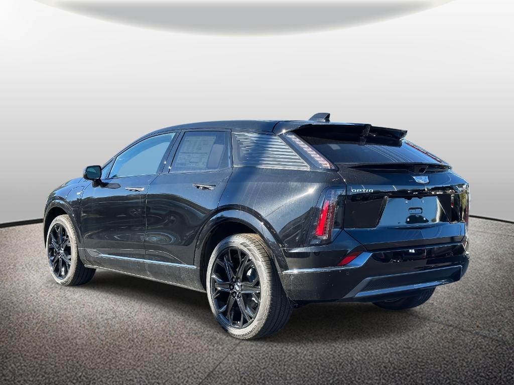 new 2025 Cadillac OPTIQ car, priced at $62,665
