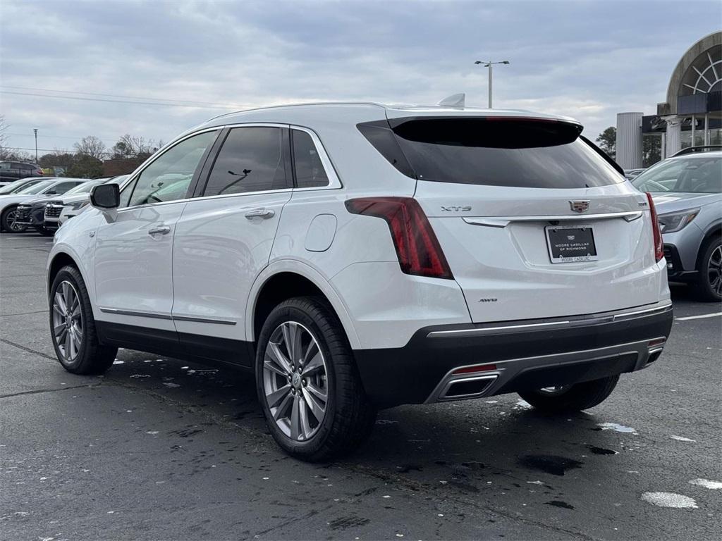 new 2025 Cadillac XT5 car, priced at $55,465