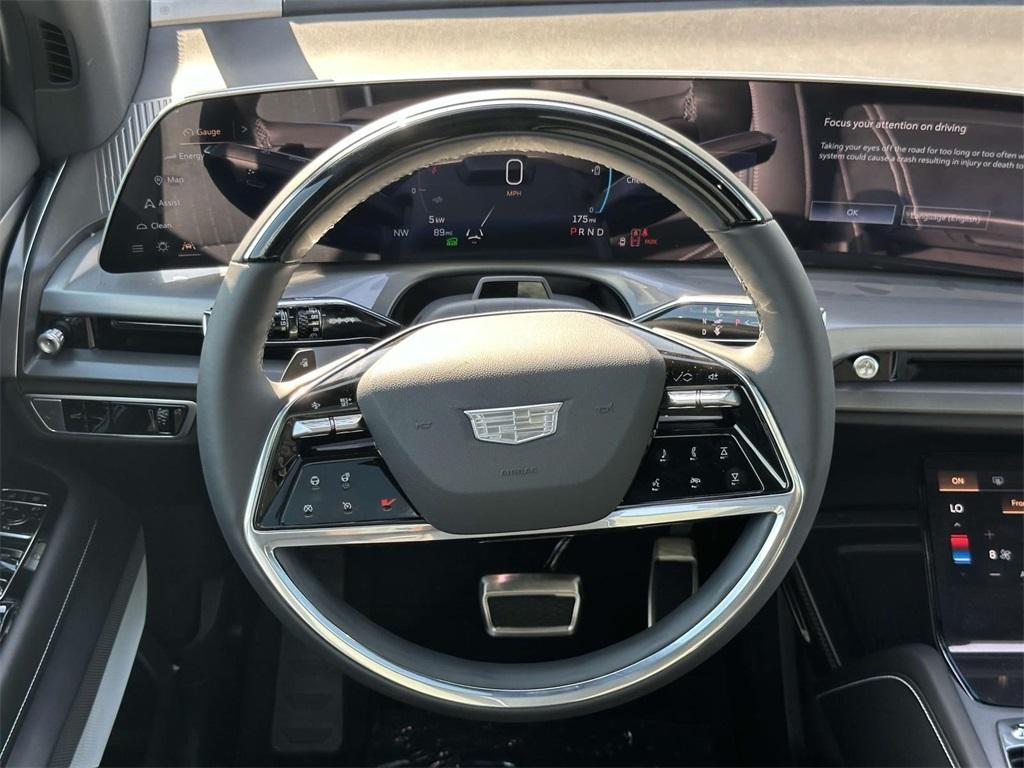 new 2026 Cadillac VISTIQ car, priced at $79,090