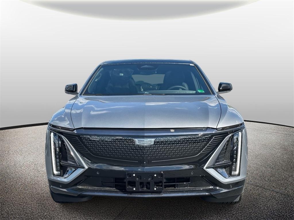 new 2025 Cadillac LYRIQ car, priced at $60,590