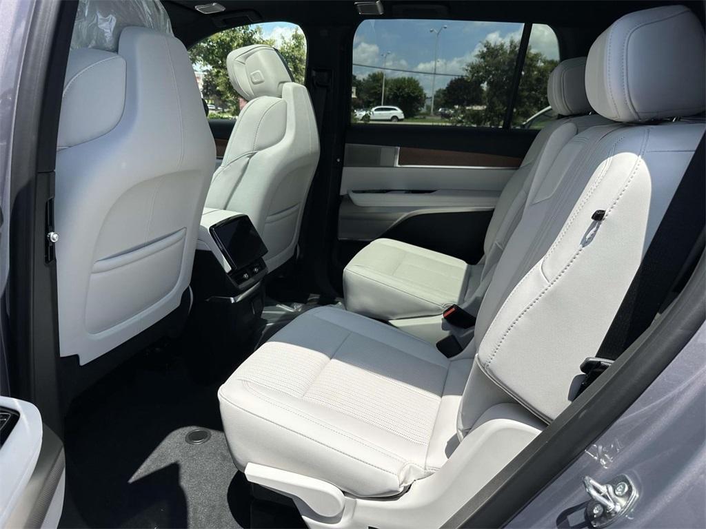 new 2026 Cadillac VISTIQ car, priced at $80,515