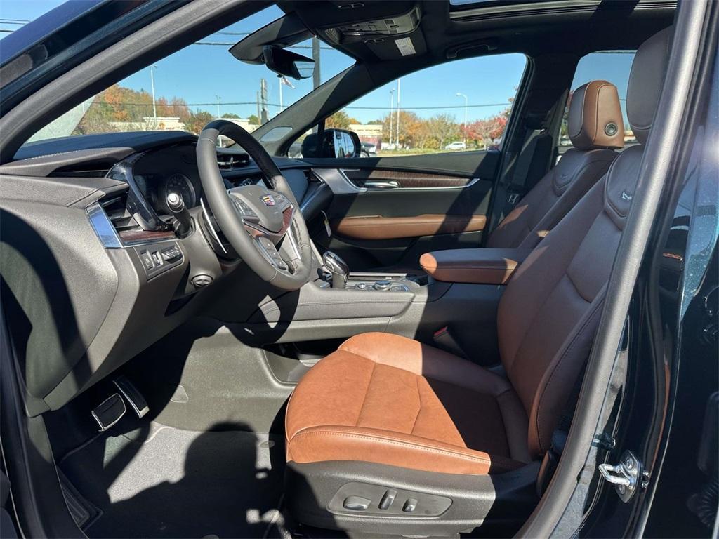 new 2026 Cadillac XT5 car, priced at $65,665