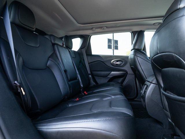 used 2022 Jeep Cherokee car, priced at $23,258