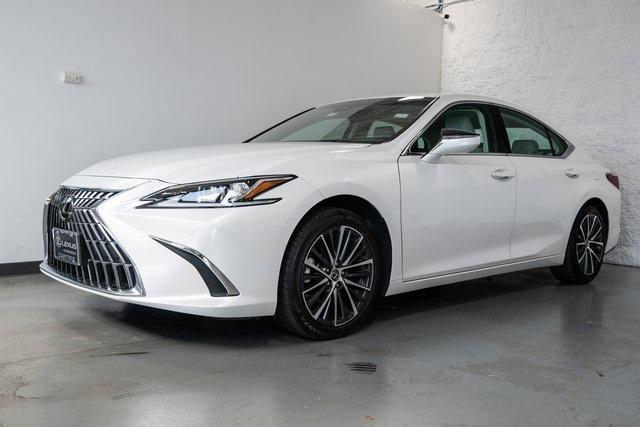used 2024 Lexus ES 350 car, priced at $43,898