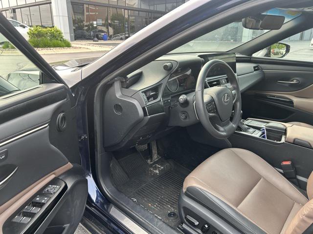 used 2022 Lexus ES 350 car, priced at $34,992
