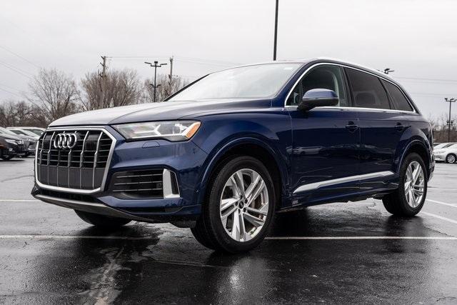 used 2023 Audi Q7 car, priced at $37,902